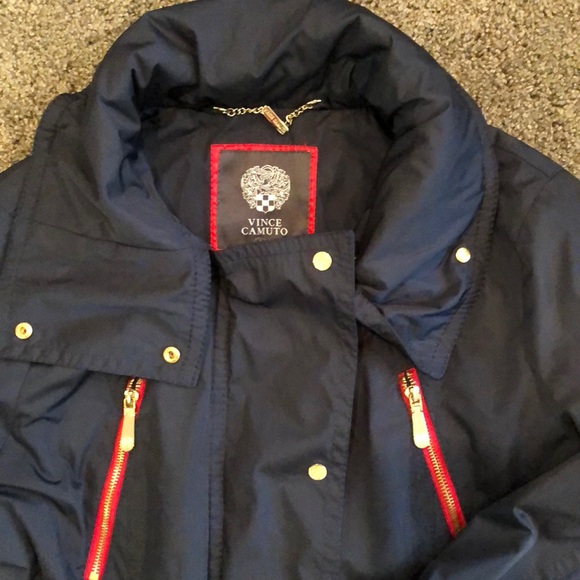 Like new Vince Camuto jacket size large - Picture 2 of 4